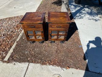 Free Matching End Tables