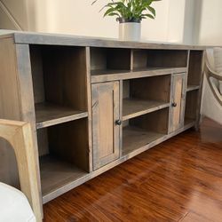 Tv Stand/Console