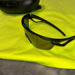 Oakley Sphaera Sunglasses