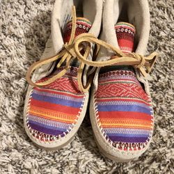 Kids Minnetonka Frisco Boot
