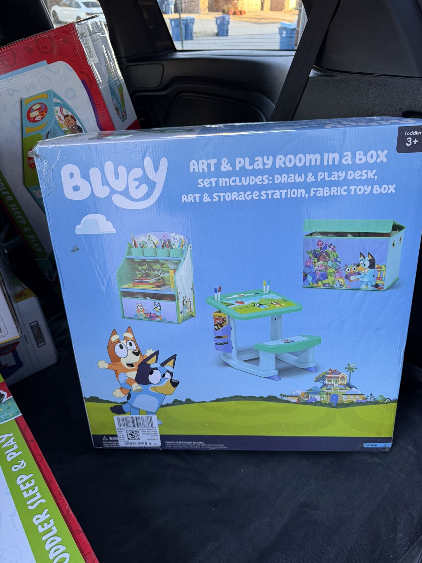 Bluey 3-Piece Art & Play Toddler desk - NEW