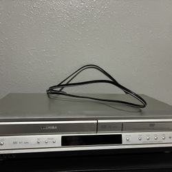 Toshiba VCR/DVD Combo