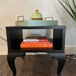 Black Side Table / End Table 