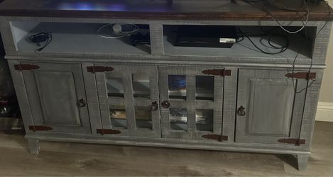 TV stand