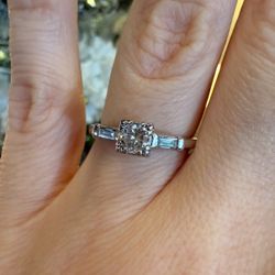 Platinum Engagement Wedding Ring With Natural Diamonds 