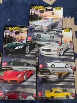 2026 Hot Wheels Boulevard J Enzo Ferrari W/Set of 5 In Hand