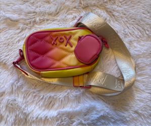 Betsy Johnson XOX Quilted Ombre Crossbody Belt Bag