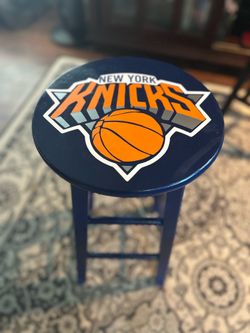New York Knicks stool