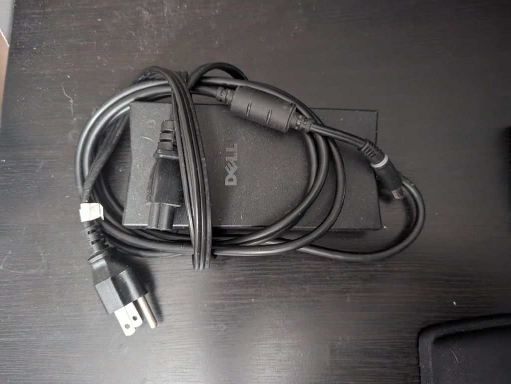 Dell Ac Adapter 130 W