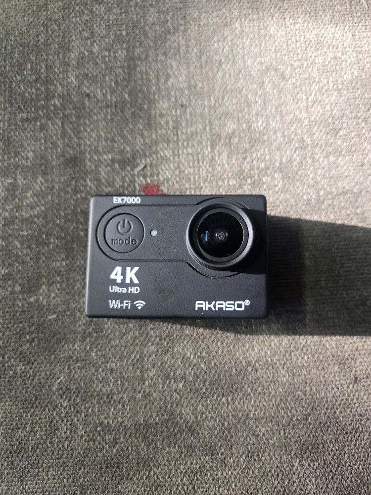 Branden New Akaso 4k Wifi Go-Pro + Luxebell 14 In 1 Go-Pro Kit
