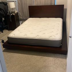 Queen bed frame and Matress 