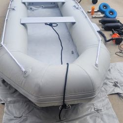 2022 Saturn 12 Ft Dinghy With Motor