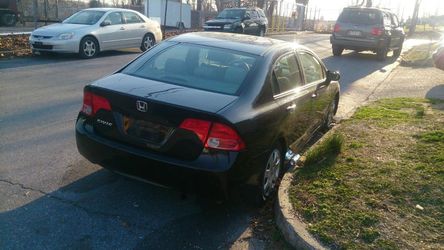 Honda civic 08 mileage 138k 4 cylinder 1.8 engine