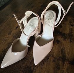Vince Camuto 7.5 heels