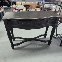 Black Wooden Entre Table 