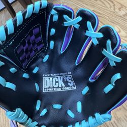 Youth Baseball Glove – Dick’s Sporting Goods