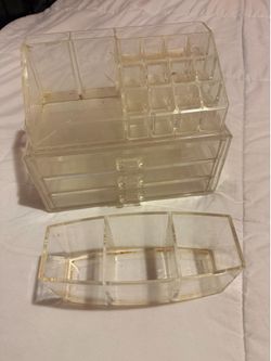 Used makeup trays