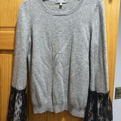 Women’s Gray Cashmere Sweater