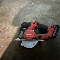 Milwaukee Skill Saw