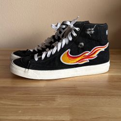 Nike Blazer Mid Cleveland Rocks