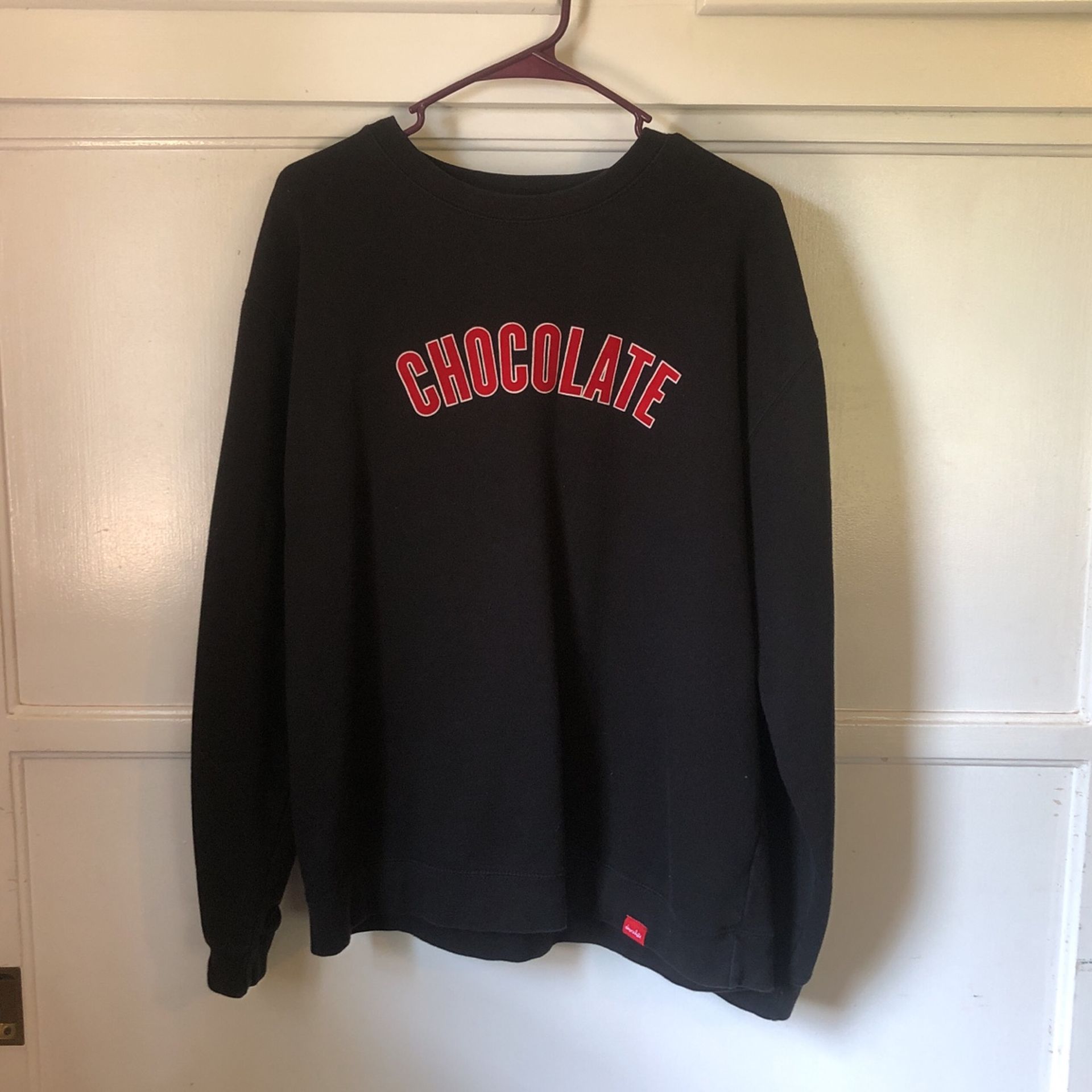 Chocolate Long sleeve Size L