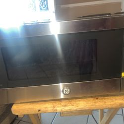 GE Spacemaker Microwave 