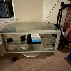 Turn Able Tv Stand 