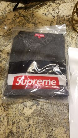 Supreme chenille sweater size large