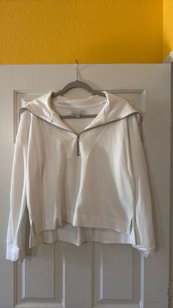 Sweater women’s large