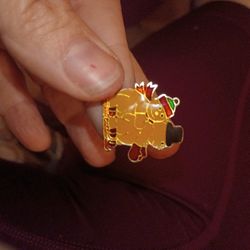 vintage ice skating snowman couple pin or brooch. 