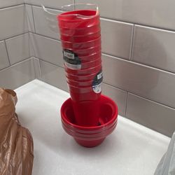 Free Plastic Bowel And Cups/glass Bowels