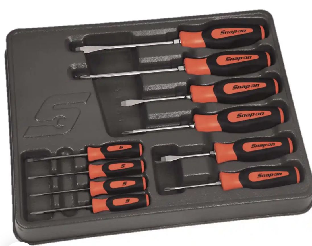 BRAND NEW IN BOX 10 pc Combination Instinct® Soft Grip Screwdriver Set (Orange)
