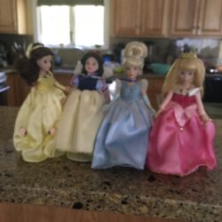 Disney Princess With Stand