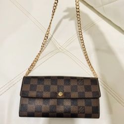 Louis Vuitton Large Wallet On Chain 