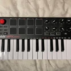 AKAI MPK Mini MIDI Keyboard (w/o Cable)
