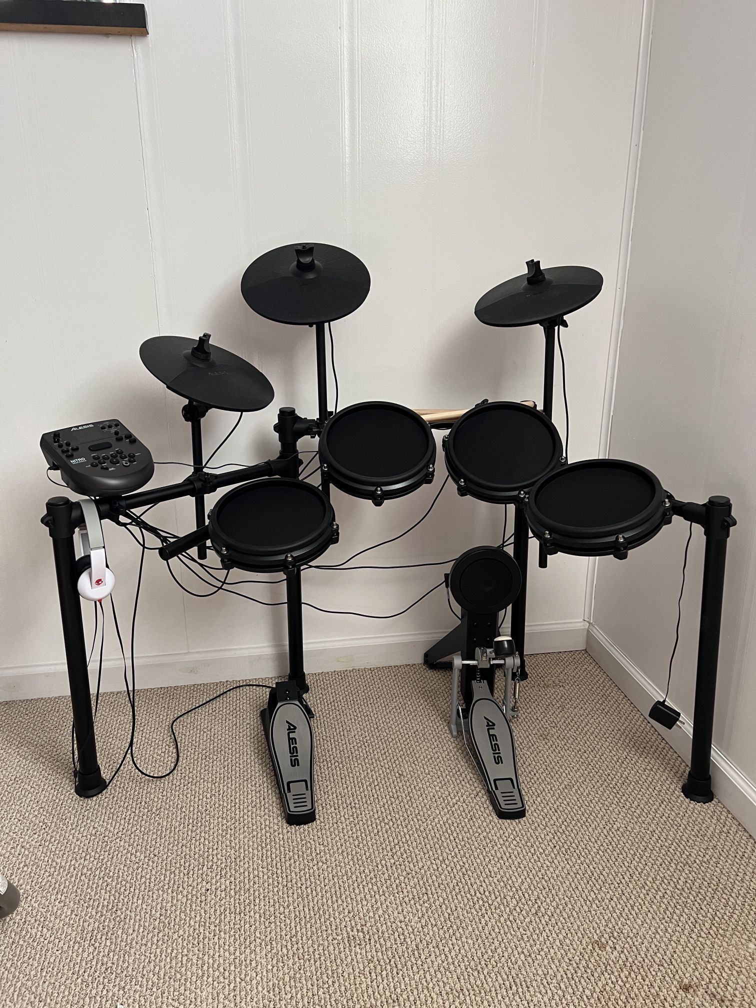 Alesis Electric Drum Set