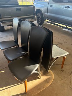 Used set of dining chairs