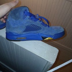 Jordan 5 Blue Suedes Size 8.5