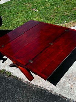 Magnussen Expandable Coffee Table