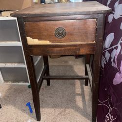 End Table / Night Stand 