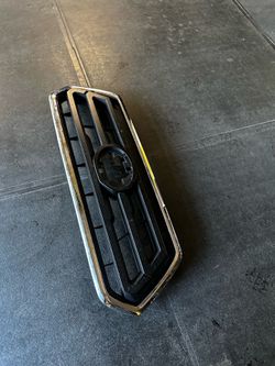 Tacoma grille/Bezel without badge