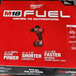 M18 Fuel Hammer Drill Driver Kit (New)
