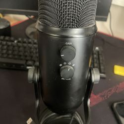 Blue Yeti Microphone 