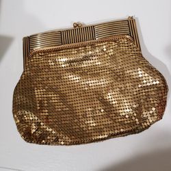 Vintage wristlet Whiting & Davis Co.