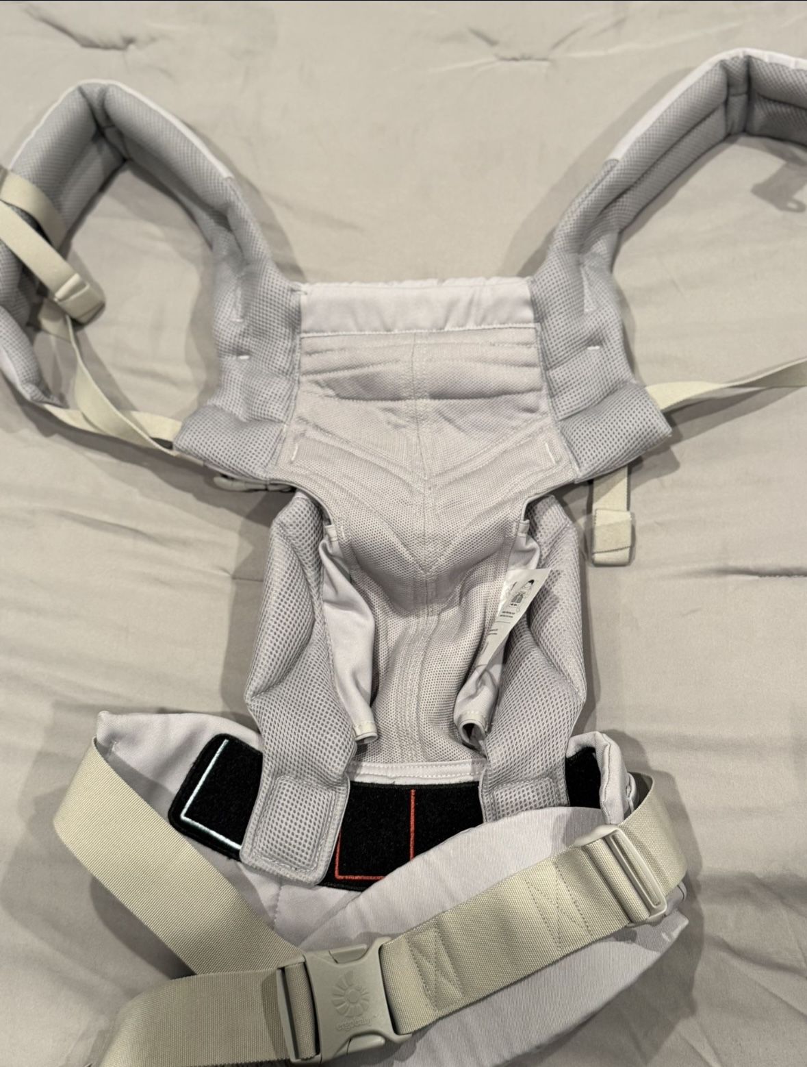 Ergobaby Omni Breeze Baby Carrier