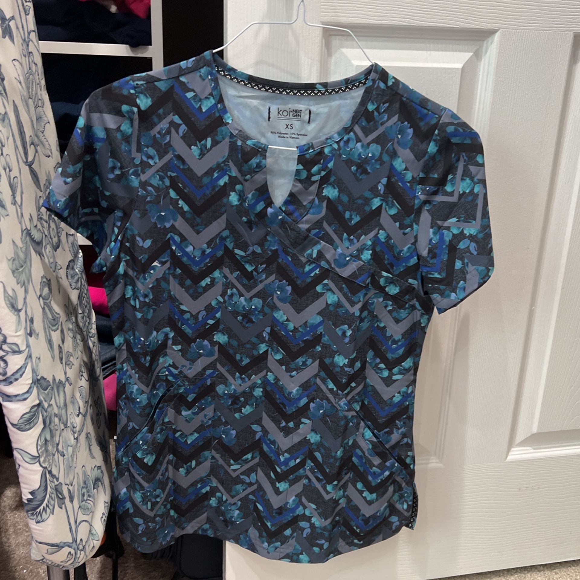 Koi Women’s Scrub Top XS