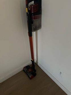 Shark Cordless Stick Vacuum