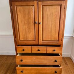 Hardwood dresser ** armoire