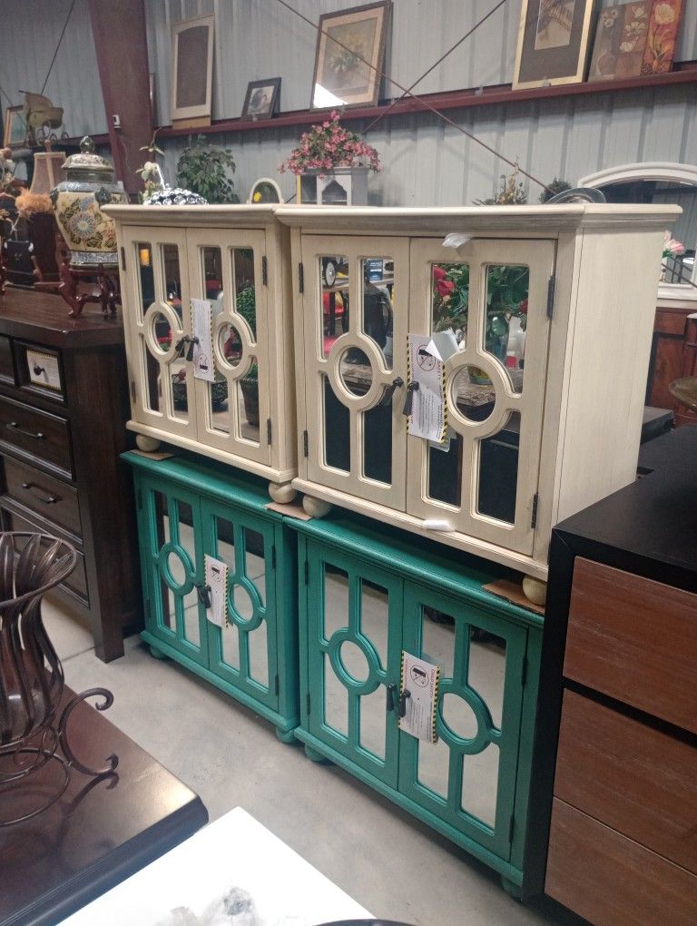 Dressers And Nightstands