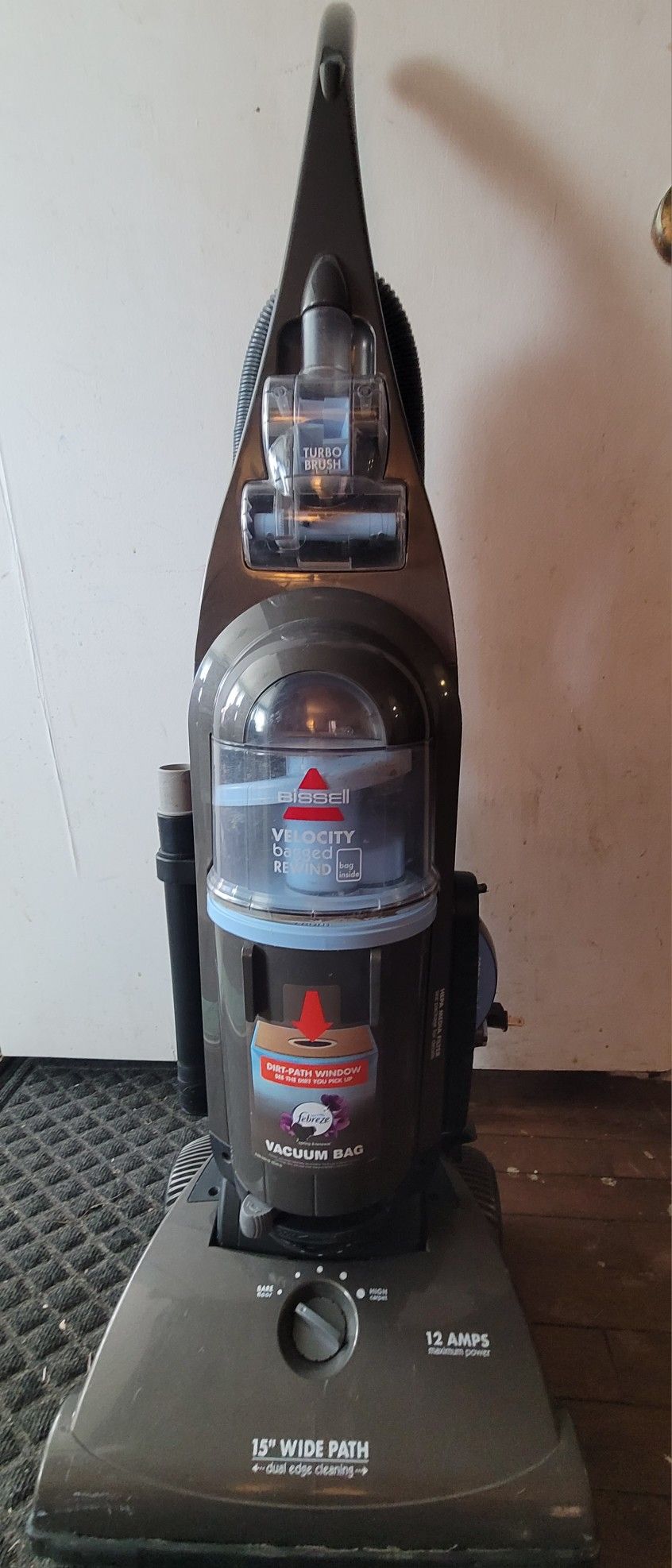 Vacuum Bissell 12 Amp OBO